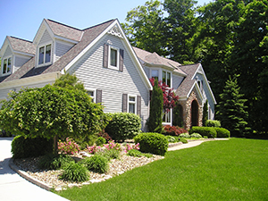 Landscapers and Lawncare Services in Eads, TN